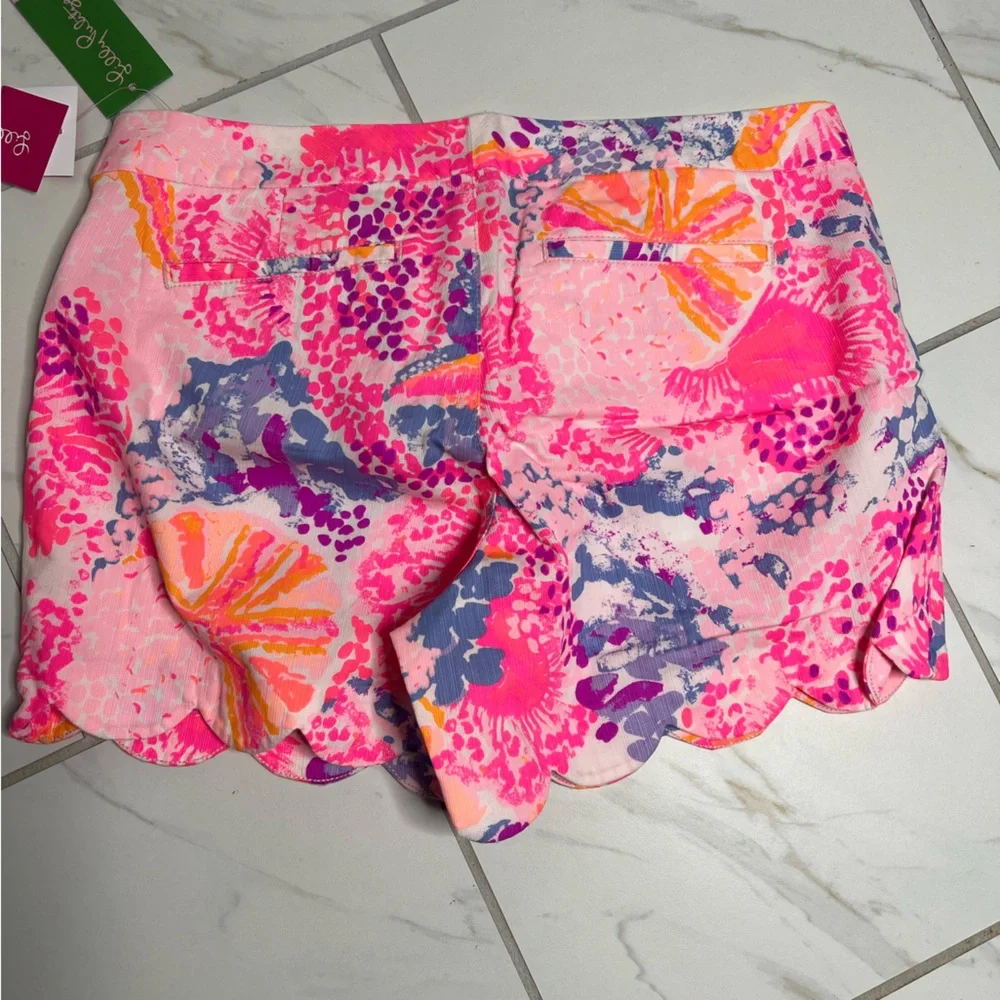 Lilly Pulitzer NWT buttercup shorts sz 10 - Picture 2 of 5